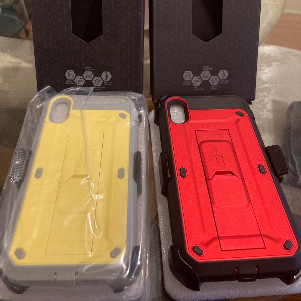 iPhone XR case - Picture 9 of 10